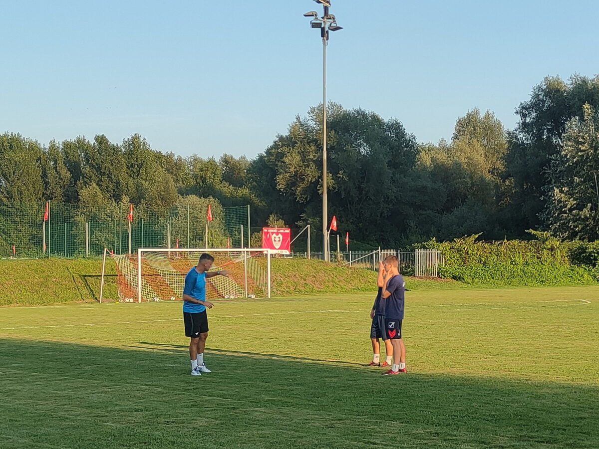 Filipović in Dedić pred tekmo s Slovanom